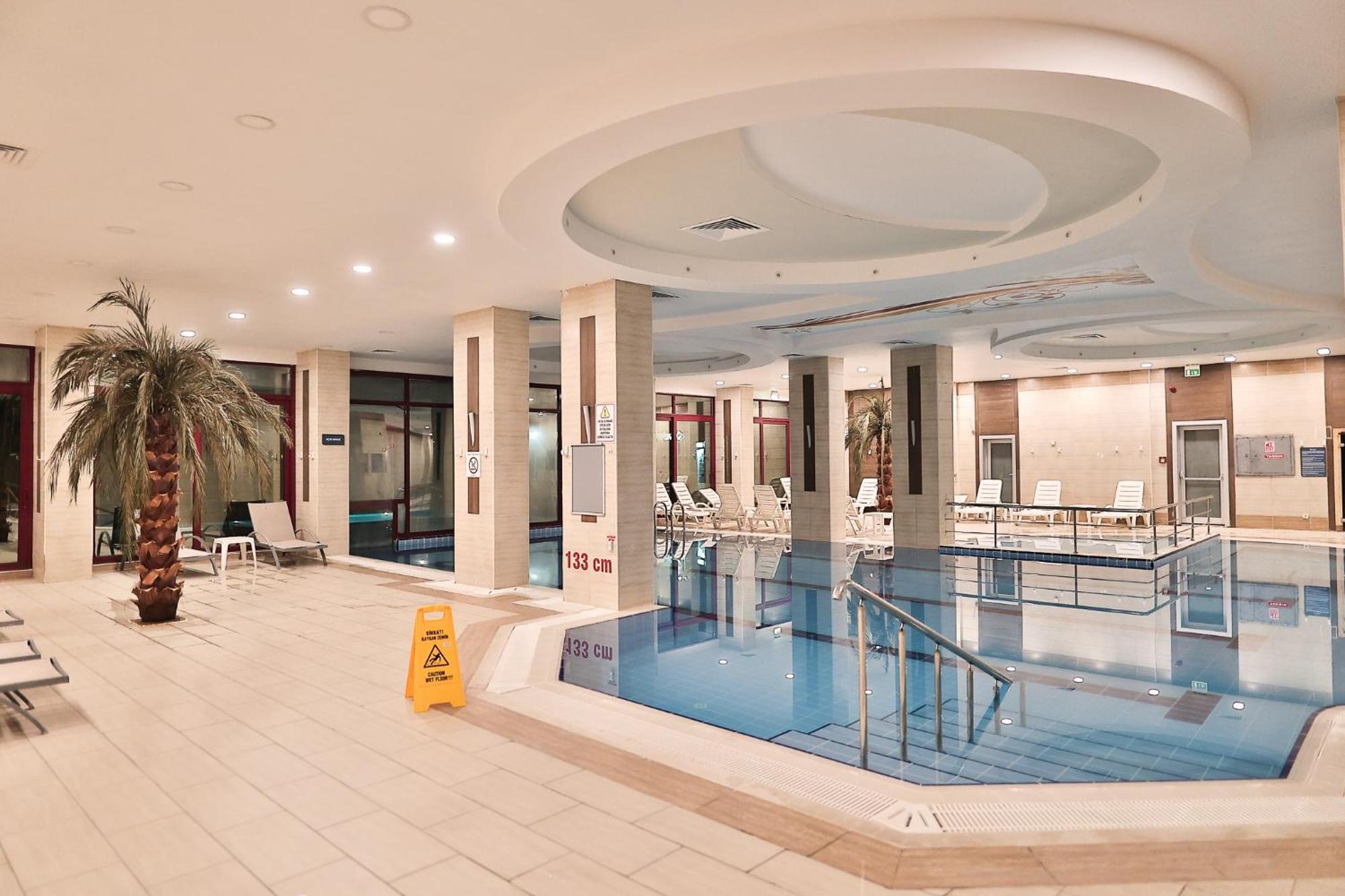Bonjur Hotel Thermal & Wellness Club アンカラ エクステリア 写真